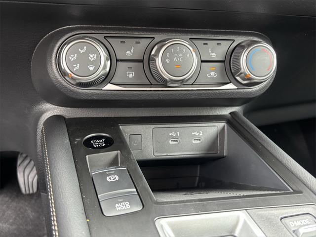 new 2025 Nissan Kicks car, priced at $28,196