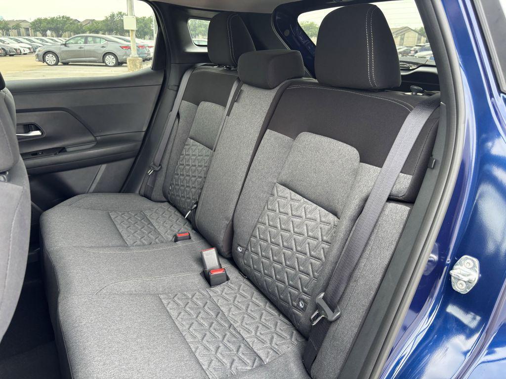 new 2025 Nissan Kicks car, priced at $29,455