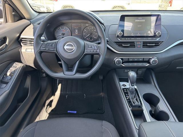 new 2025 Nissan Altima car, priced at $26,036