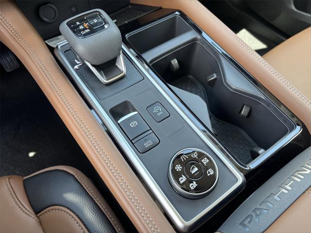 new 2025 Nissan Pathfinder car, priced at $56,340