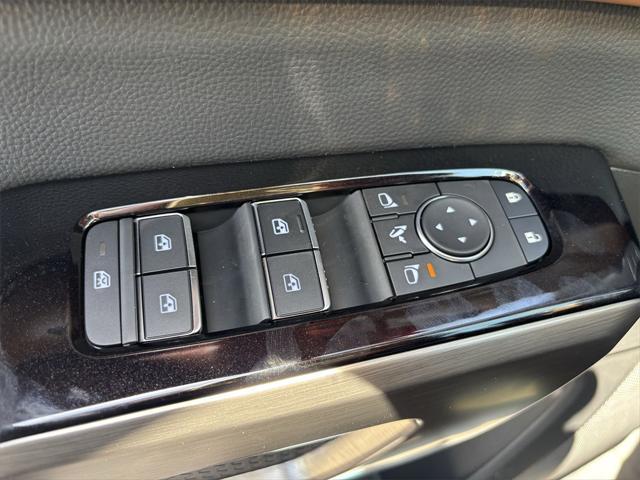 new 2025 Nissan Pathfinder car, priced at $56,340