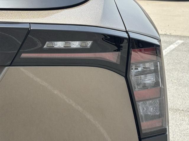 new 2025 Nissan Kicks car, priced at $27,970