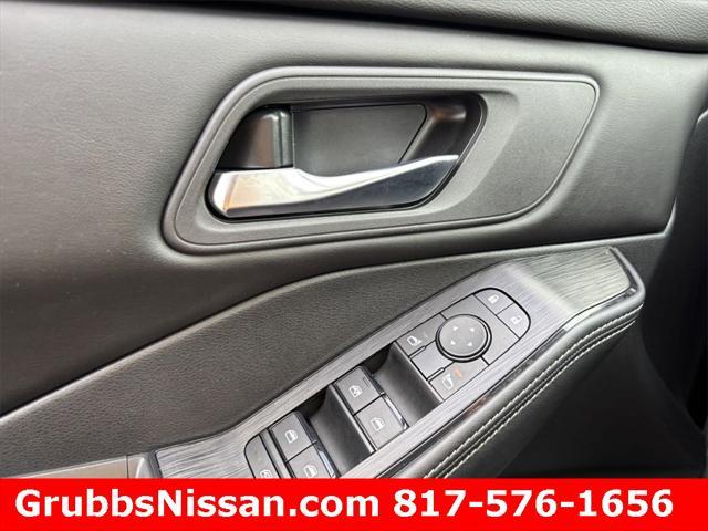 used 2024 Nissan Rogue car, priced at $24,798