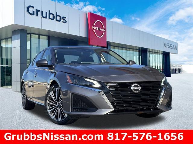 used 2023 Nissan Altima car, priced at $20,997