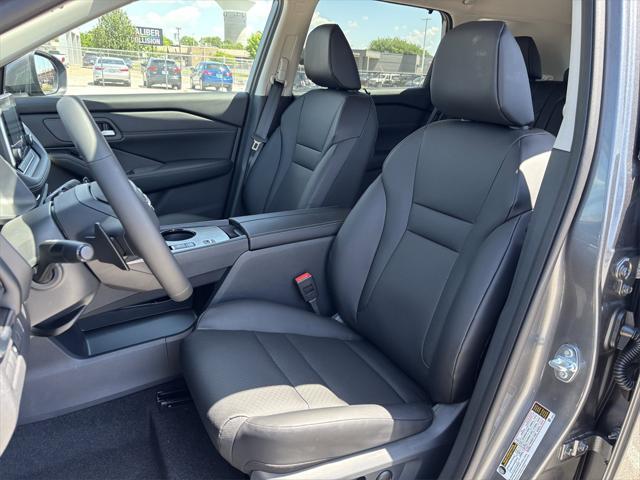 new 2025 Nissan Rogue car, priced at $32,235