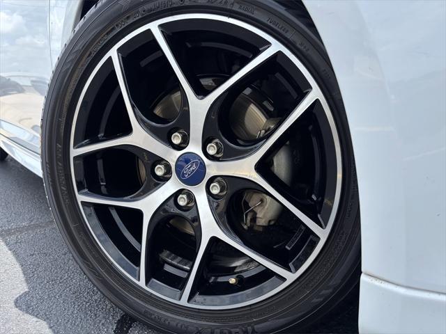 used 2016 Ford Focus car, priced at $6,429