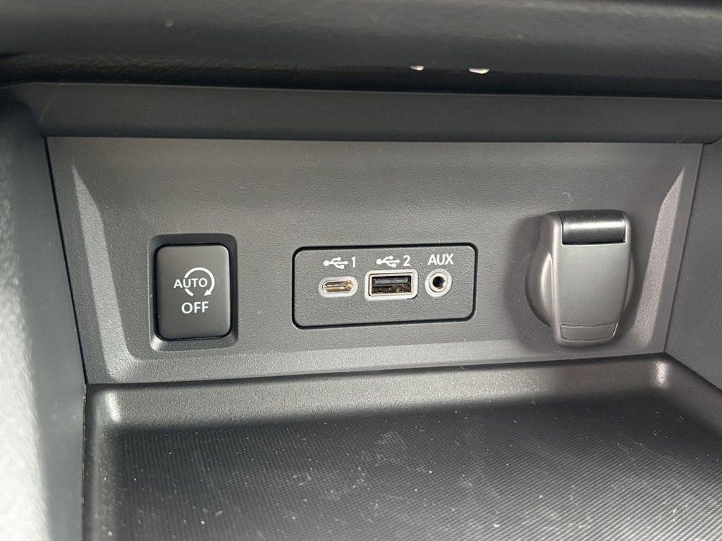 new 2025 Nissan Sentra car, priced at $27,305