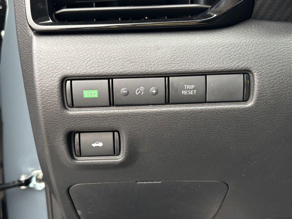 new 2025 Nissan Sentra car, priced at $27,305