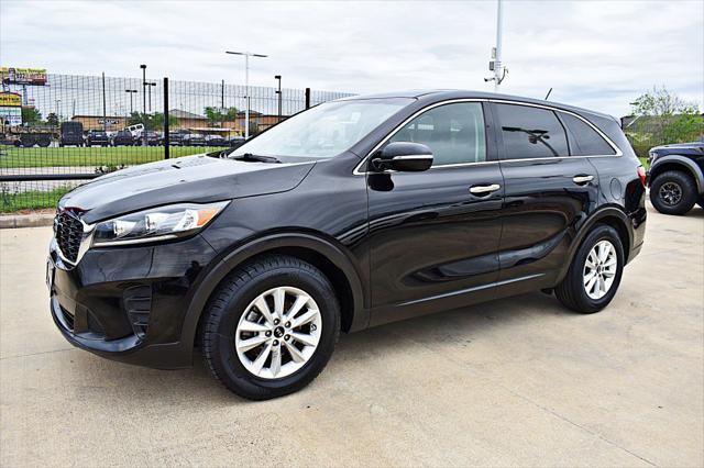 used 2019 Kia Sorento car, priced at $12,850