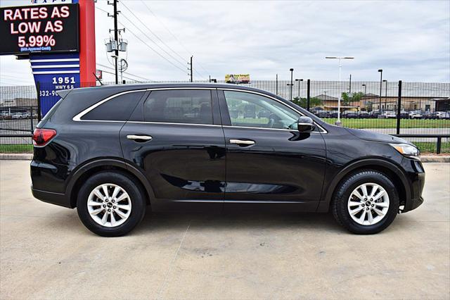 used 2019 Kia Sorento car, priced at $12,850