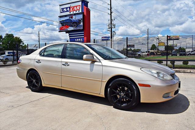 used 2002 Lexus ES 300 car, priced at $6,990