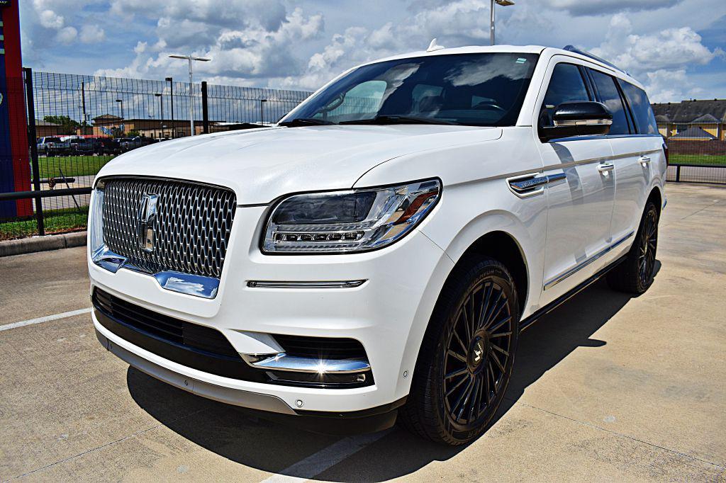 used 2020 Lincoln Navigator car, priced at $29,850