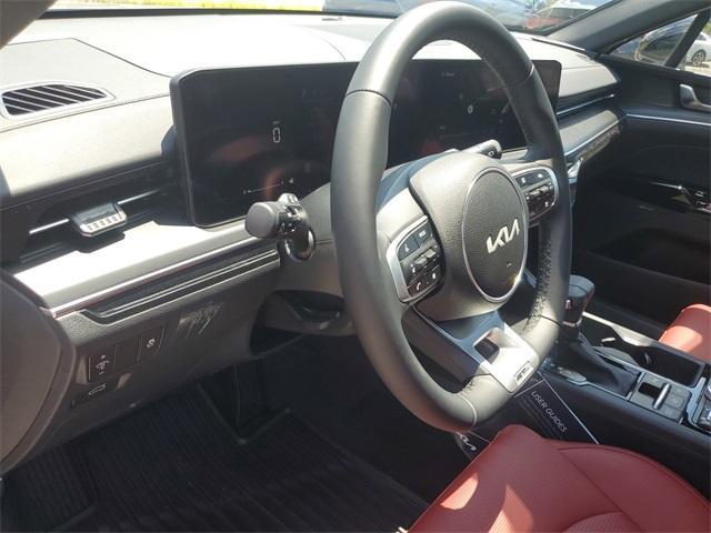 new 2025 Kia K5 car, priced at $30,723