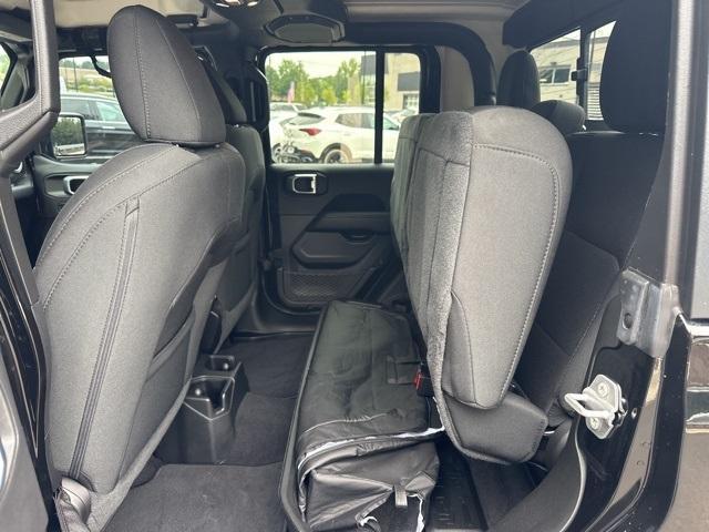 used 2022 Jeep Gladiator car, priced at $36,433