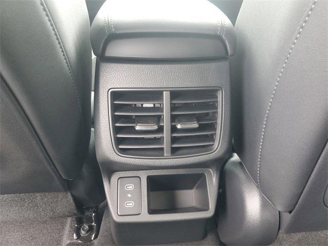new 2025 Kia Seltos car, priced at $27,503