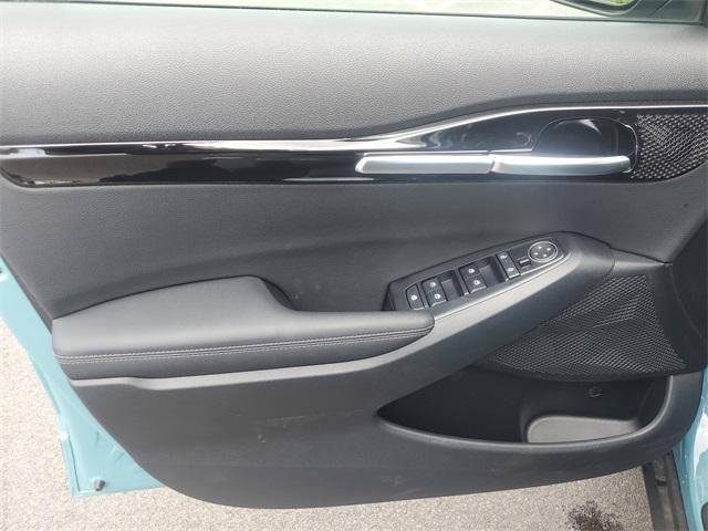 new 2025 Kia Seltos car, priced at $27,503