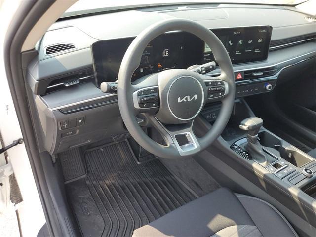 new 2025 Kia K5 car, priced at $27,883