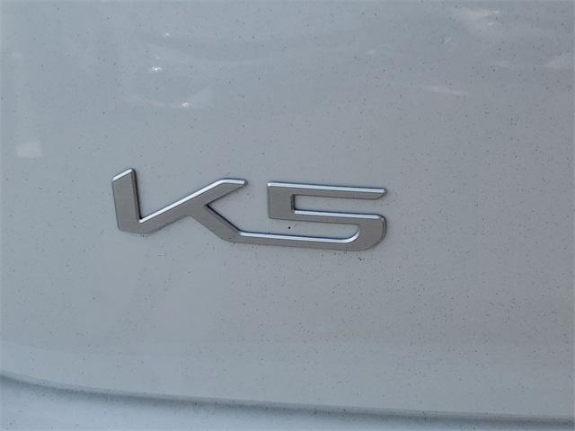 new 2025 Kia K5 car, priced at $27,883