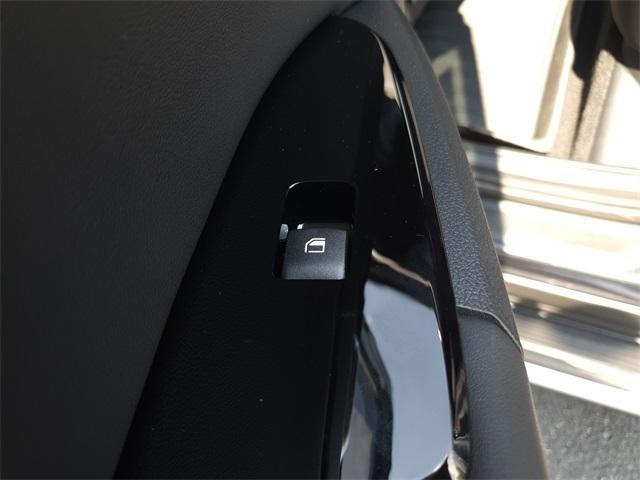 new 2025 Kia Sportage Plug-In Hybrid car, priced at $47,395