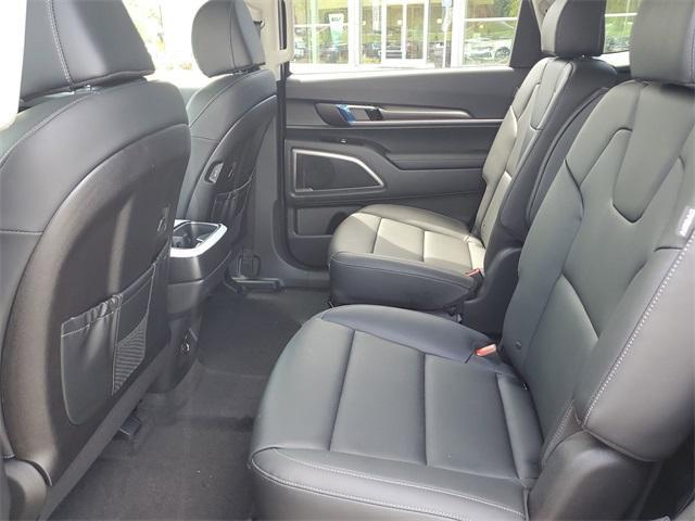 new 2025 Kia Telluride car, priced at $40,158
