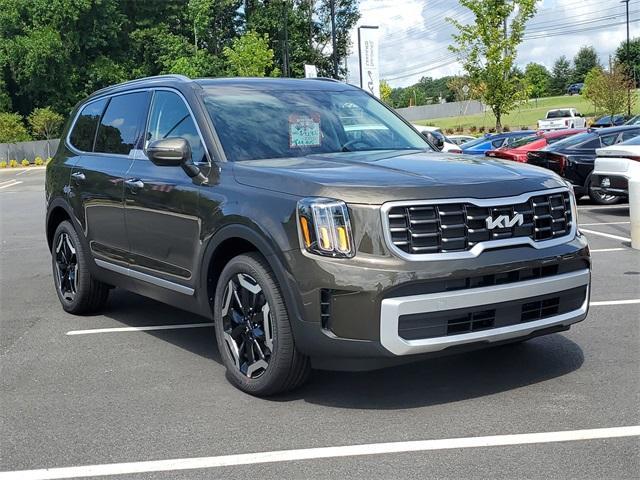new 2025 Kia Telluride car, priced at $40,158