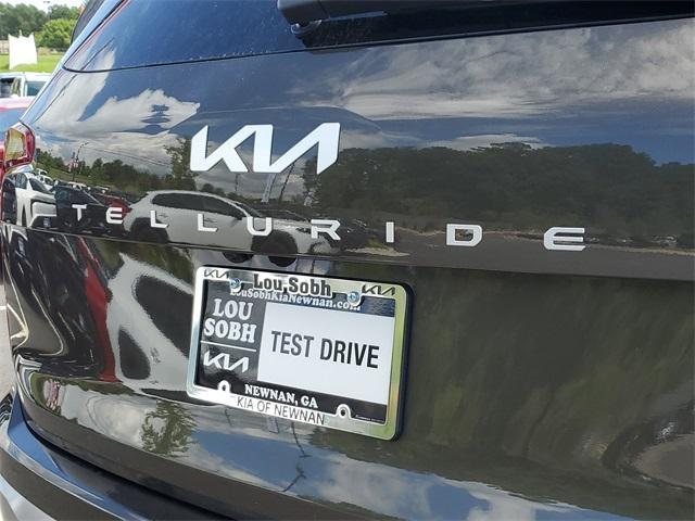 new 2025 Kia Telluride car, priced at $40,158