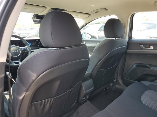 new 2025 Kia K5 car, priced at $27,123