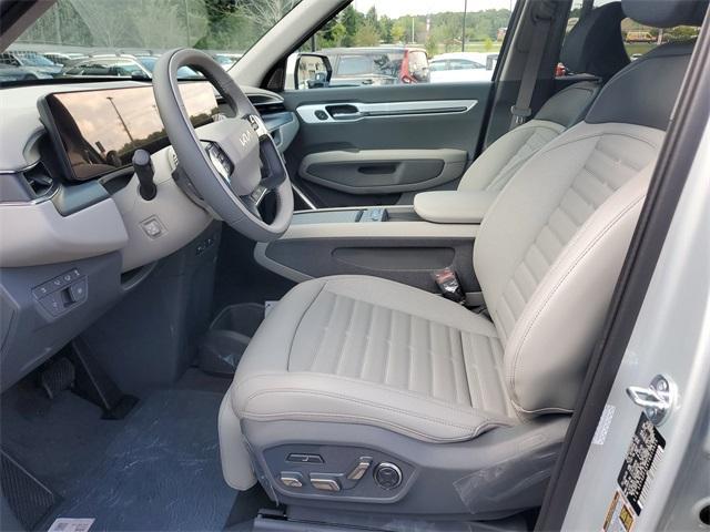 new 2026 Kia EV9 car, priced at $60,469
