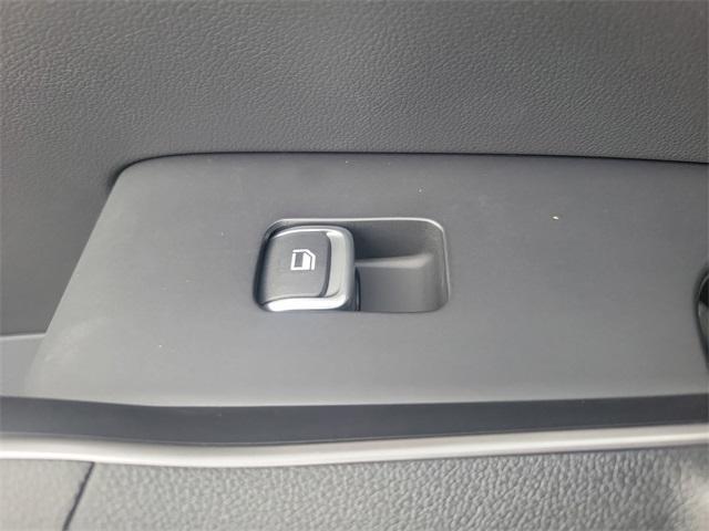 new 2026 Kia Sorento car, priced at $35,784