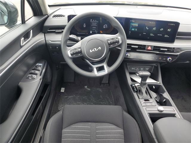 new 2025 Kia K5 car, priced at $27,408