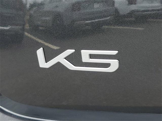 new 2025 Kia K5 car, priced at $27,408