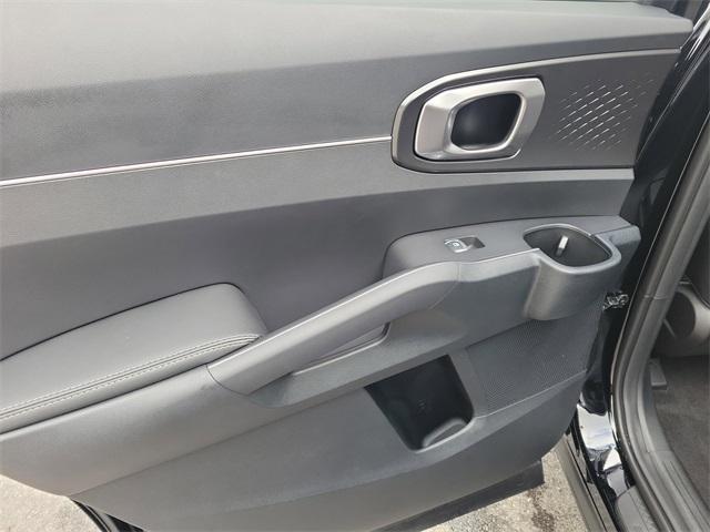 new 2026 Kia Sorento car, priced at $35,784