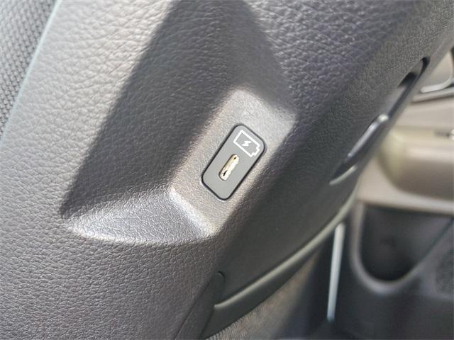 new 2026 Kia Carnival car, priced at $37,226