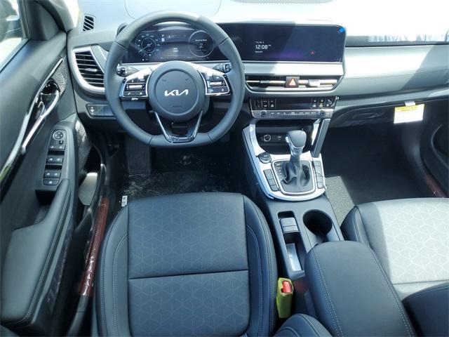 new 2025 Kia Seltos car, priced at $31,022