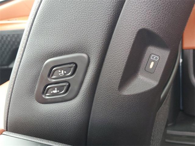 used 2025 Kia Carnival Hybrid car, priced at $48,031