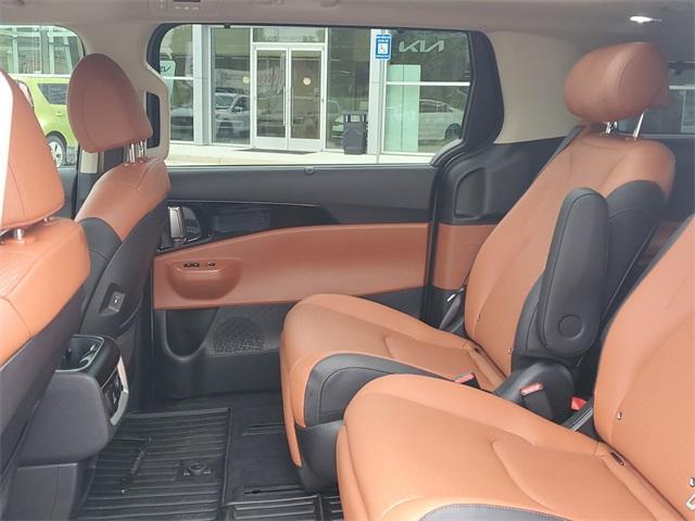 used 2025 Kia Carnival Hybrid car, priced at $48,031
