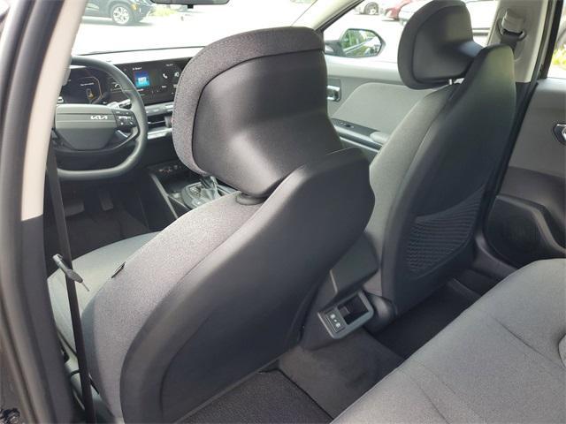 new 2025 Kia K4 car, priced at $24,073