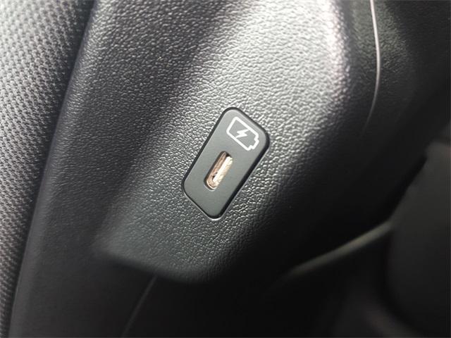 new 2025 Kia Niro car, priced at $29,305