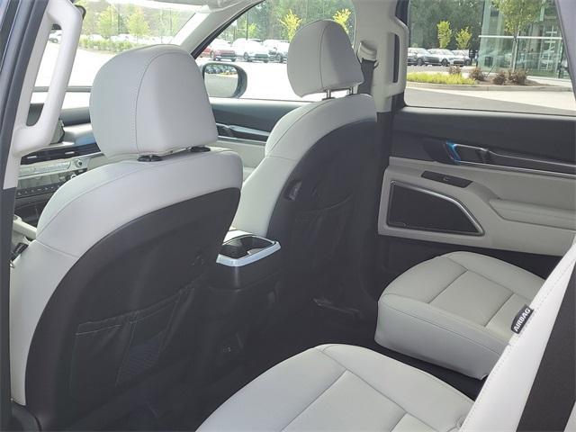 new 2025 Kia Telluride car, priced at $40,638