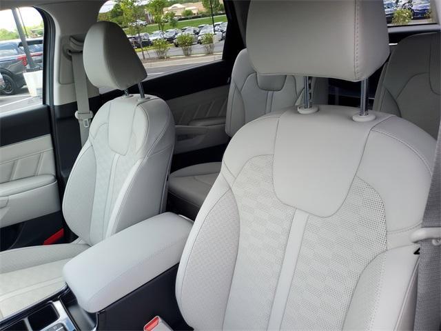 new 2025 Kia Sorento car, priced at $42,840