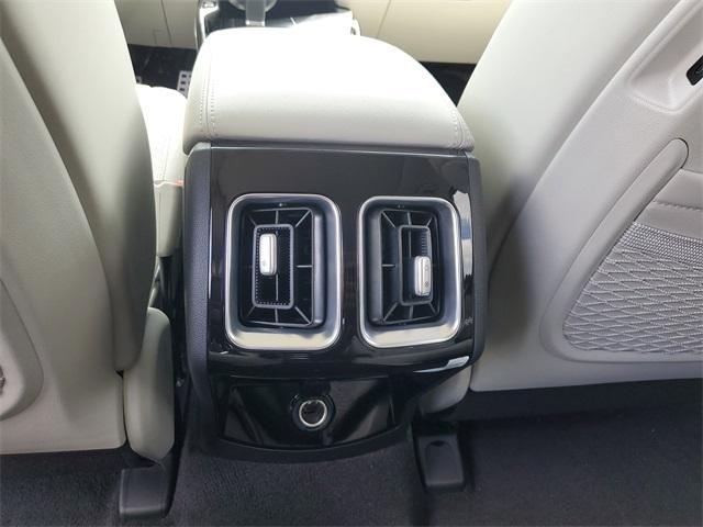 new 2025 Kia Sorento car, priced at $42,840