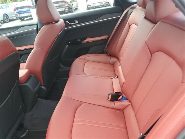 new 2025 Kia K5 car, priced at $30,723