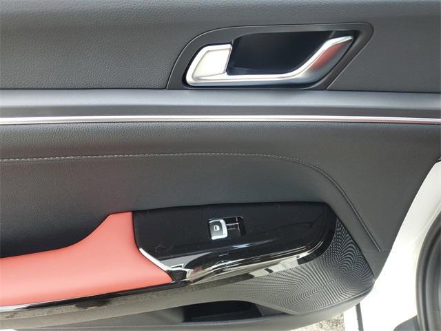 new 2025 Kia K5 car, priced at $30,723