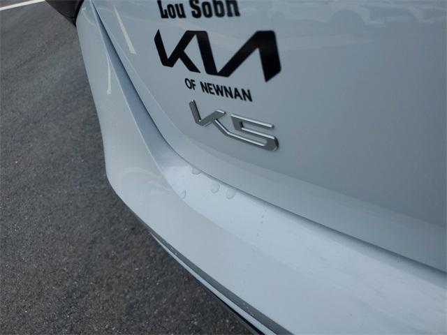 new 2025 Kia K5 car, priced at $30,723