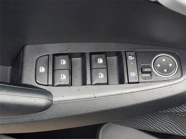 new 2025 Kia Seltos car, priced at $27,045