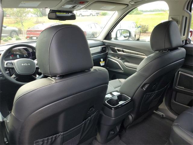 new 2025 Kia Telluride car, priced at $44,004