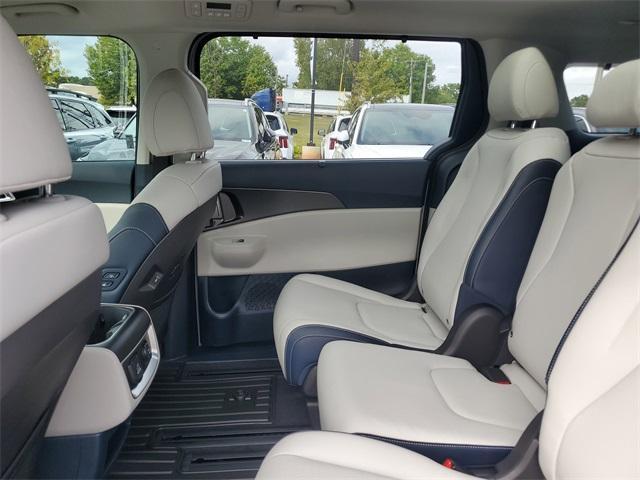 new 2026 Kia Carnival Hybrid car, priced at $54,690