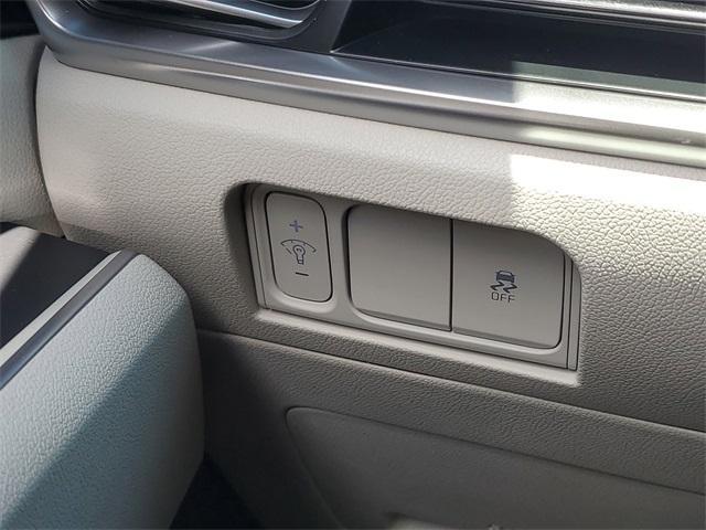 new 2025 Kia Sorento car, priced at $36,718