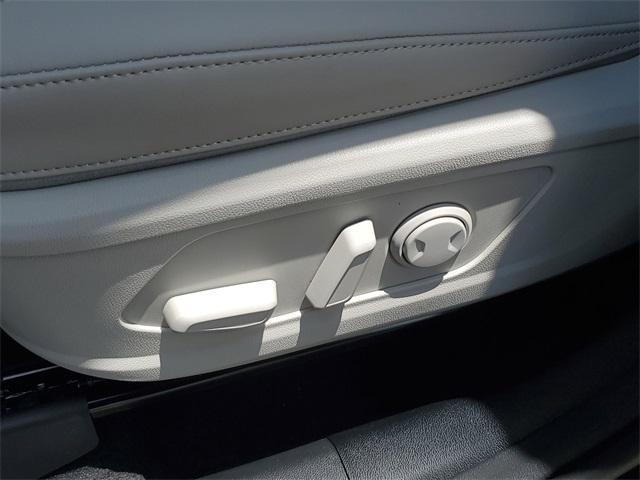 new 2025 Kia Sorento car, priced at $36,718
