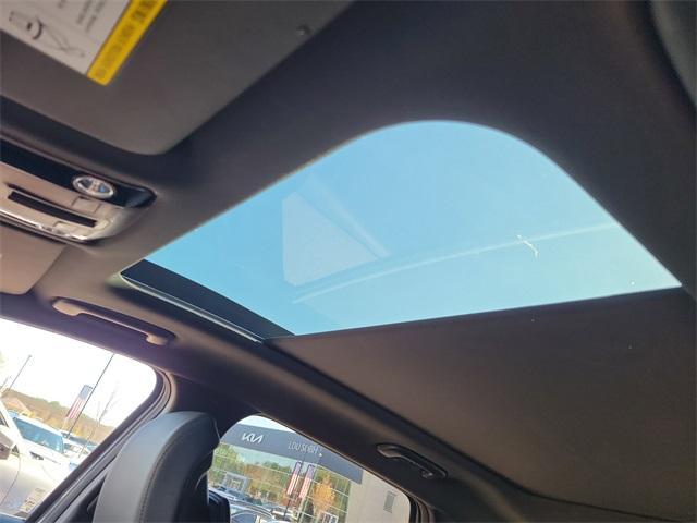 new 2026 Kia Sportage Hybrid car, priced at $35,625